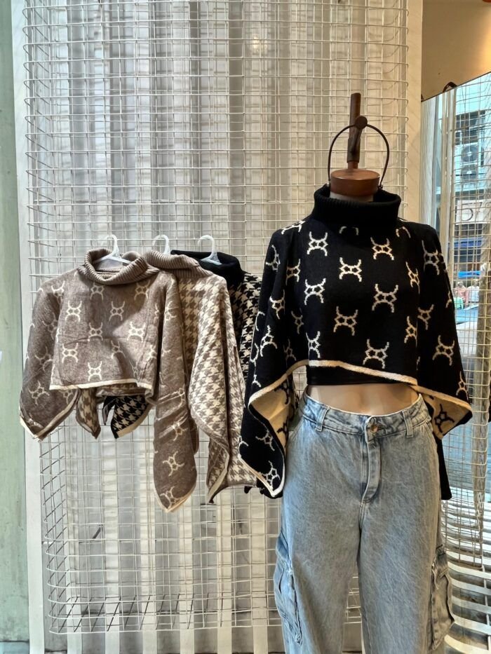 TI-001 Poncho frisado