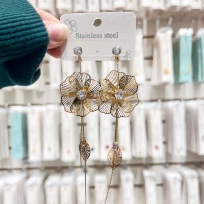 Aros Dorados Tassel Flore