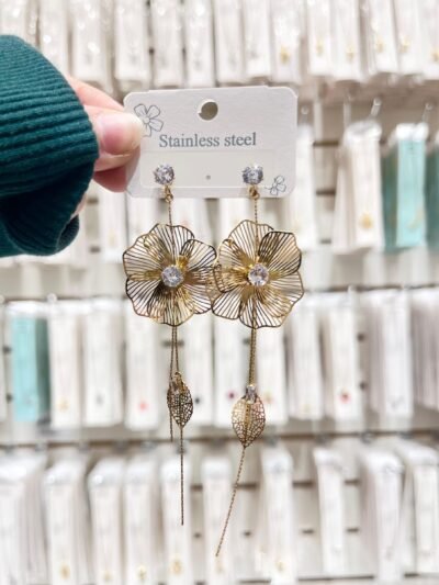 Aros Dorados Tassel Flore