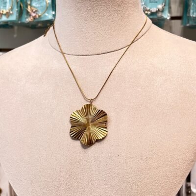 Collar Titanium Flor Grande