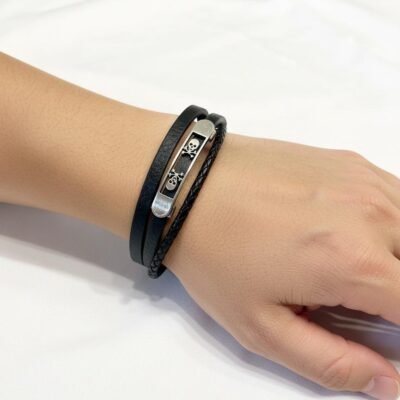 Pulsera Cuero doble calavera