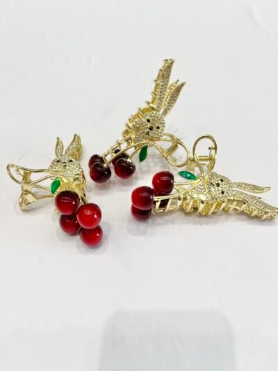 Broche Conejo Cereza