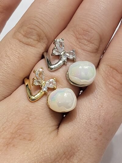 V25 07  Mariposas y Perla