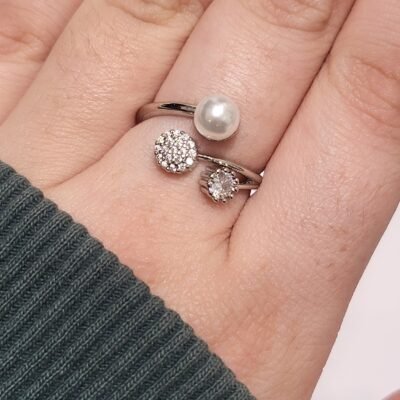 V25 07 Anillo Tres Joyas