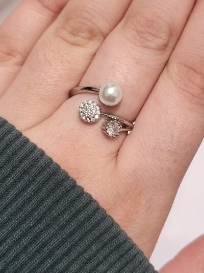 V25 07 Anillo Tres Joyas