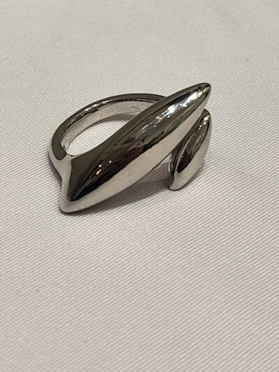 V25 03 Anillo Silver Two