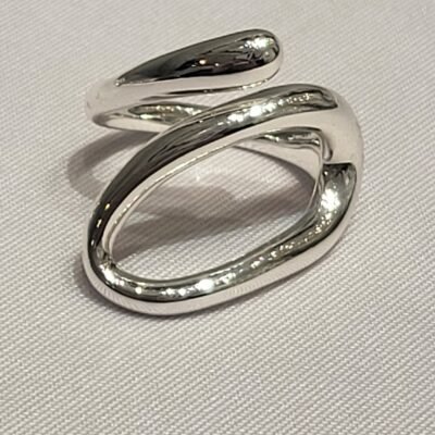 V25 04 Anillo Abtracto III