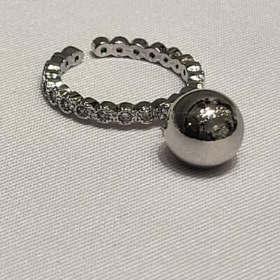 V25 07  Anillo Charms