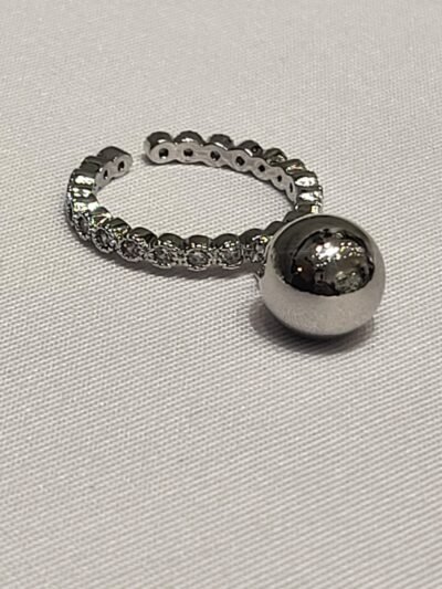 V25 07  Anillo Charms