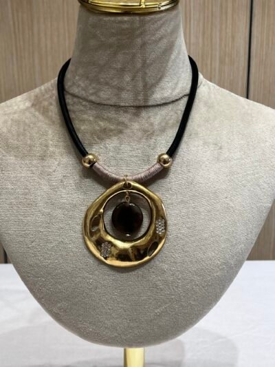 Collar Circulo Dorado
