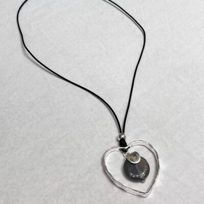 Collar largo de corazon