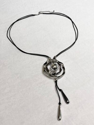 Collar largo de Acero con Aros