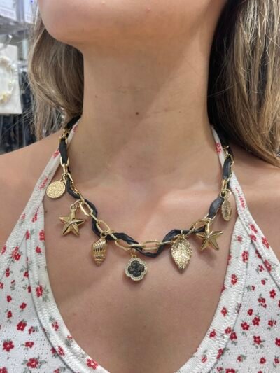 Collar y Pulsera Charms Black  & Golden