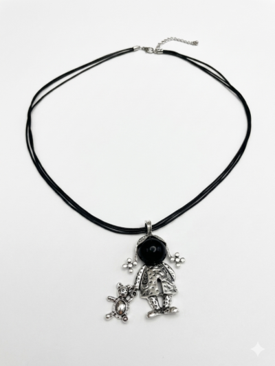 Collar largo Niña