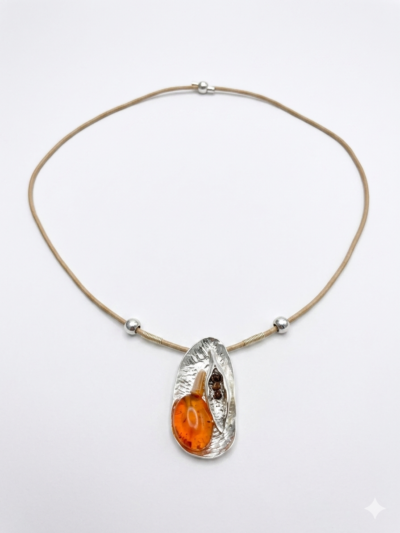 Collar  Dije Almeja Pequeña