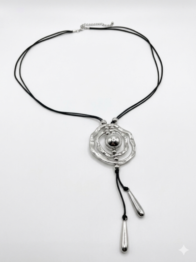 Collar largo de Acero con Aros